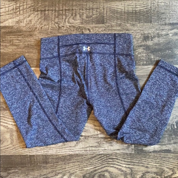 Under Armour Heat Gear Crop Tights - Picture 3 of 4